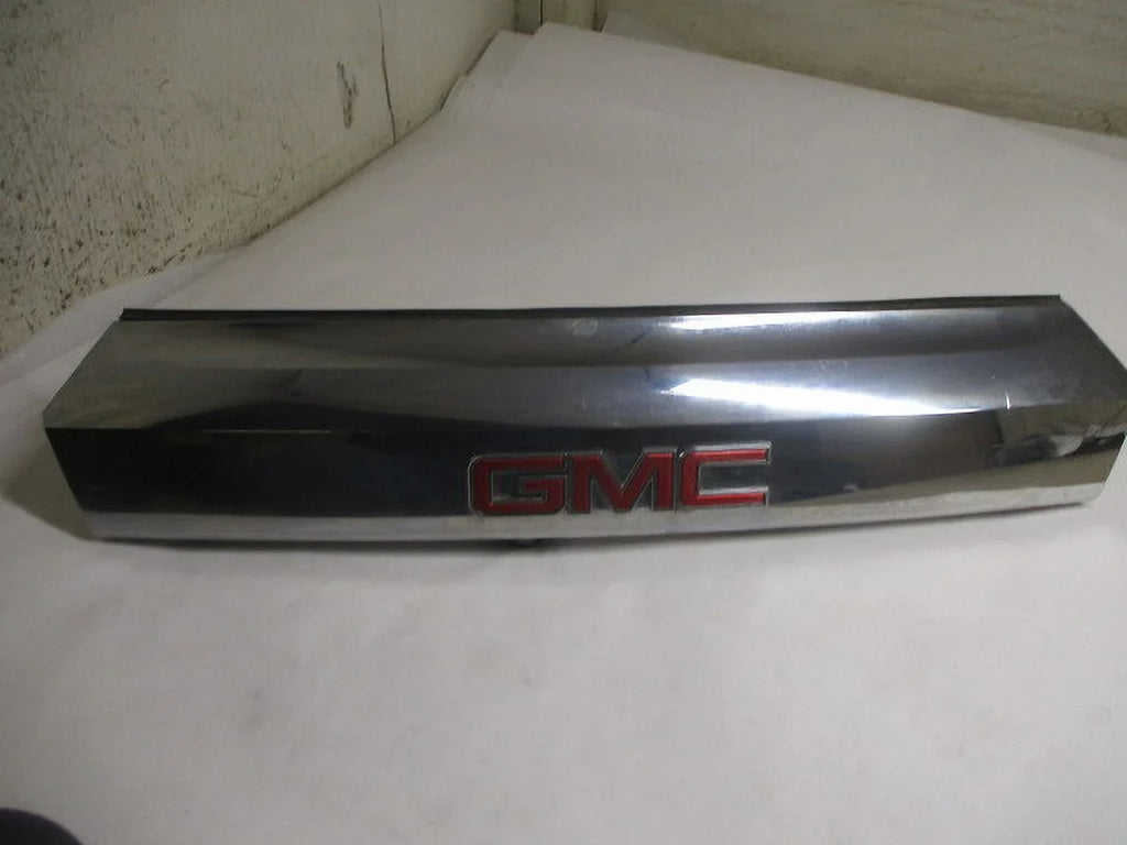Pre-Owned  Terrain Back Up Rear View Camera   (Good)