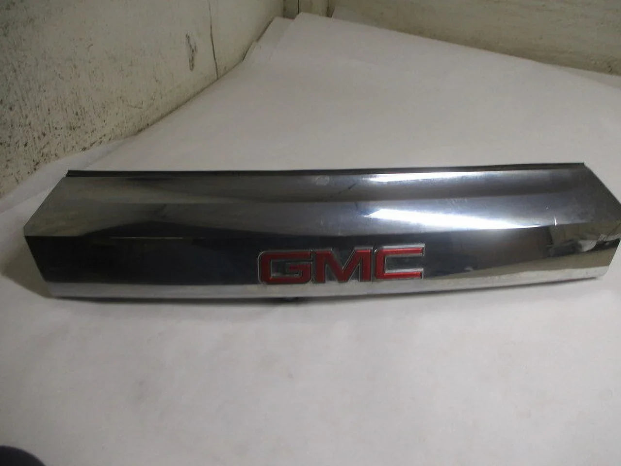 Pre-Owned  Terrain Back Up Rear View Camera   (Good)