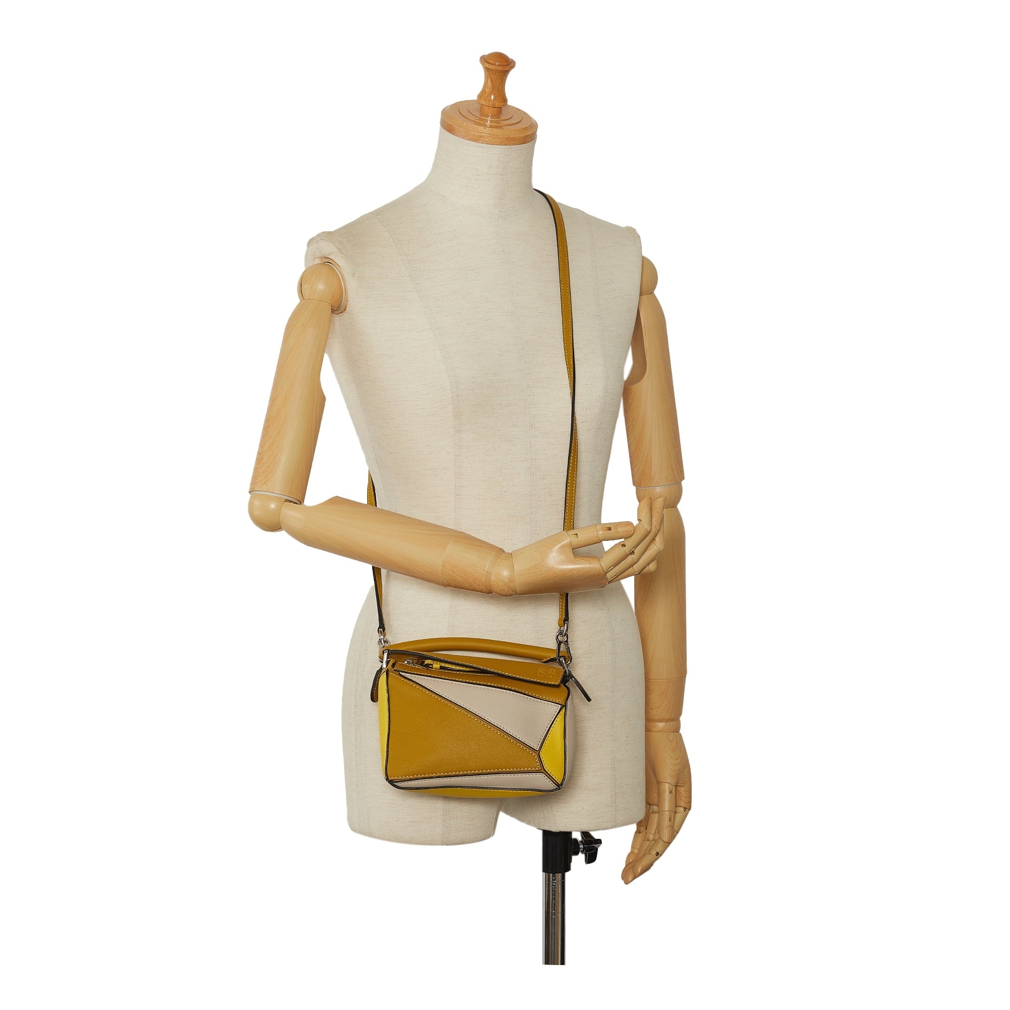 Pre-Owned Authenticated  Mini Puzzle Satchel Calf Leather Yellow Unisex (Good)