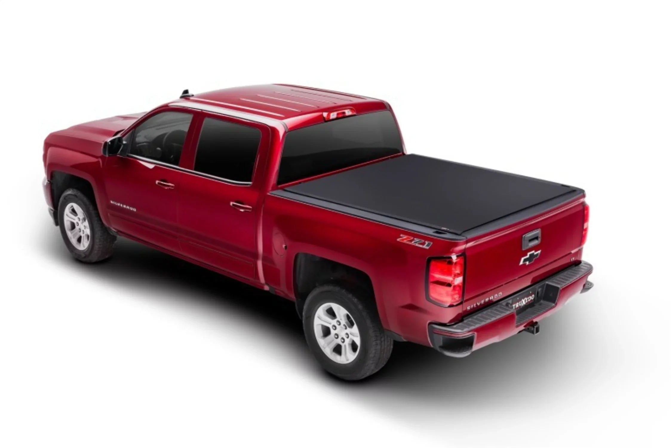 Truxedo Pro X15 Soft Roll Up Truck Bed Tonneau Cover | 1439801 | Compatible with 2004-2012 Chevy/ Colorado/Canyon 5' 1" Bed (61.1")