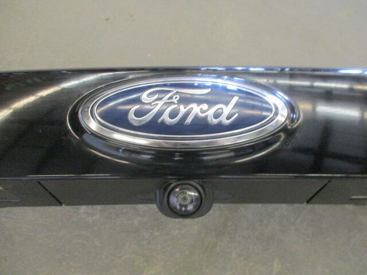 Pre-Owned 17 18 19 Ford Escape Back Up Rear View Camera   (Good)