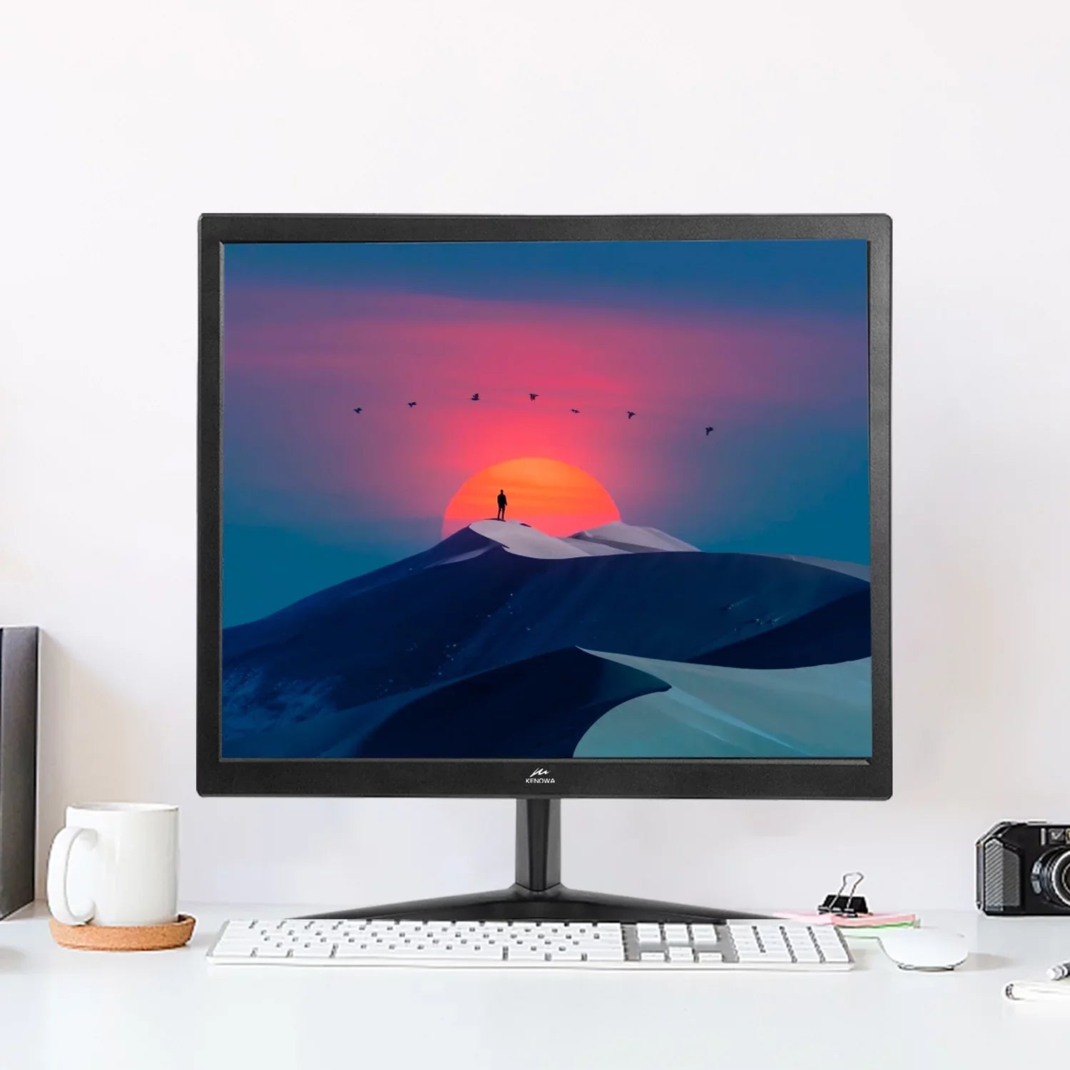 17 inch Ultra Slim 60Hz 1280X1024  Computer Monitor, 250 /m² Desktop Gaming Computer Display Flat Panel  Compliant
