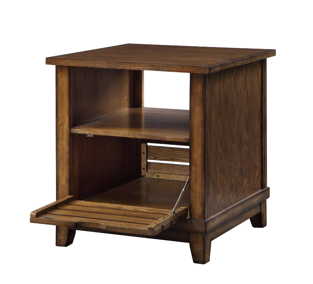 Gabriella End Table in Oak