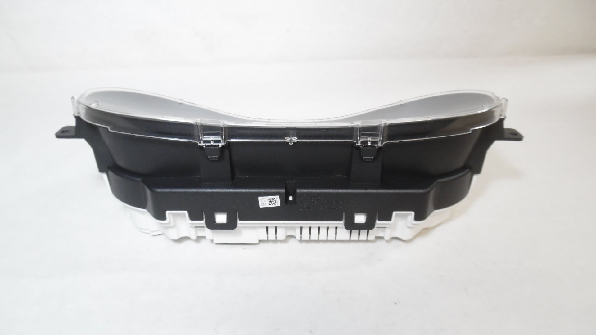 Pre-Owned 2017 Chrysler Pacifica Speedometer Speedo Cluster  w/ 3.5 Display  (Good)