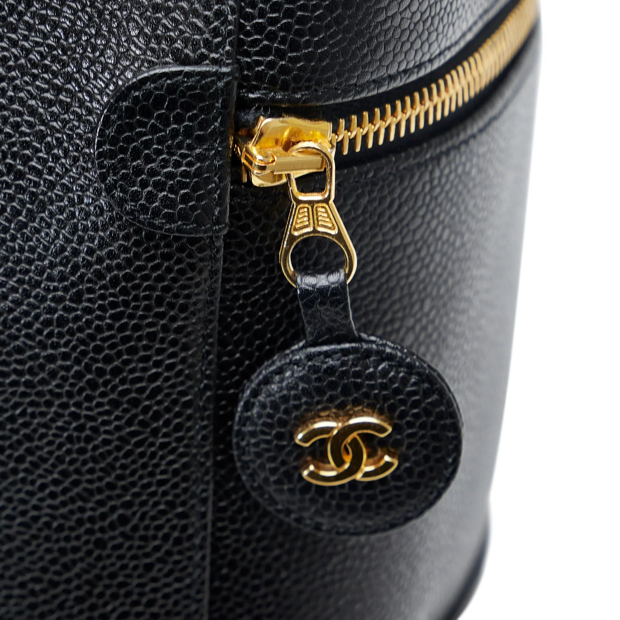 Pre-Owned Authenticated Chanel  Caviar Vanity Bag Leather Black Unisex (Good)