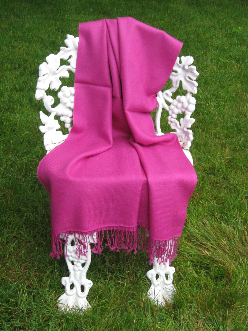 Shawl/Shawls/Scarf/Scarves/Wrap/Stole/Muffler/Cape/Ruana/Blanket/Throw/Pashmina Shawl/Cashmere Scarf/Wool/Silk (Raspberry Regular Shawl)