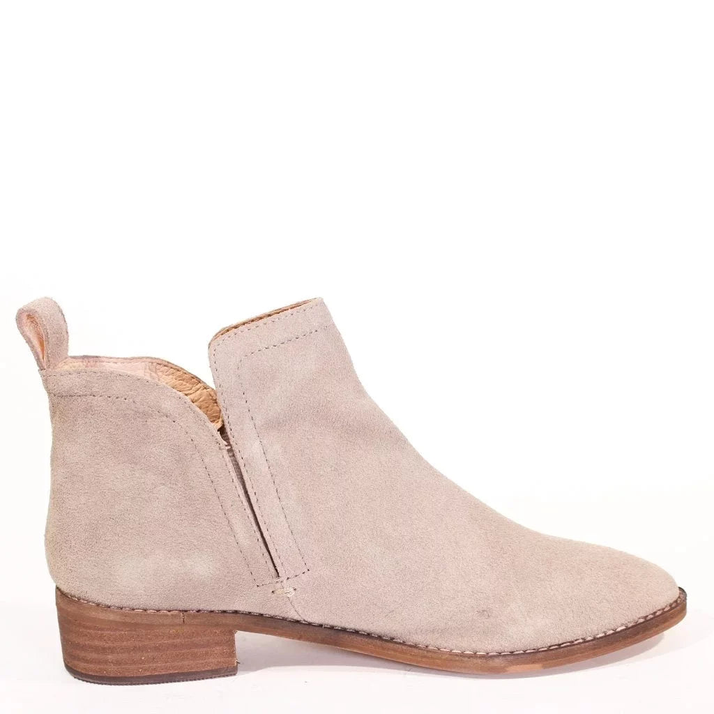 Chelsea Crew Kellyx Boots
