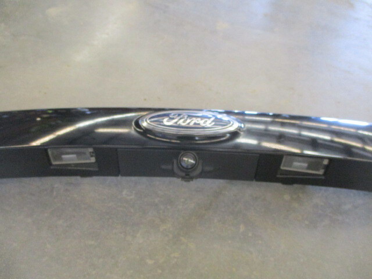 Pre-Owned 17 18 19 Ford Escape Back Up Rear View Camera   (Good)