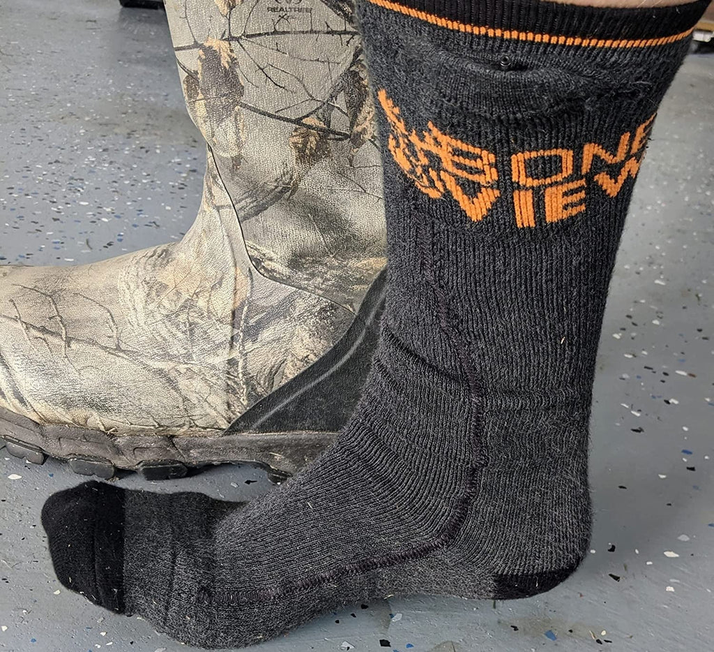 BoneView HotSocks Electric Heated Socks - Rechargeable Lithium Battery Powered Toe Warmer, Fit Inside Hunting, Fishing, Hiking, Skiing, Winter Snowmobiling Boots, Universal Fit Men or Women