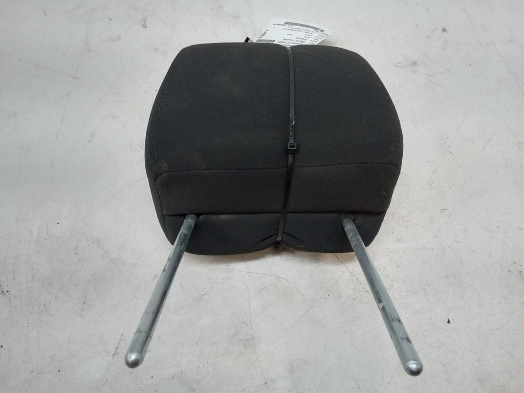 Pre-Owned 12 Jeep Wrangler Cloth Headrest Left Or Right  (Good)