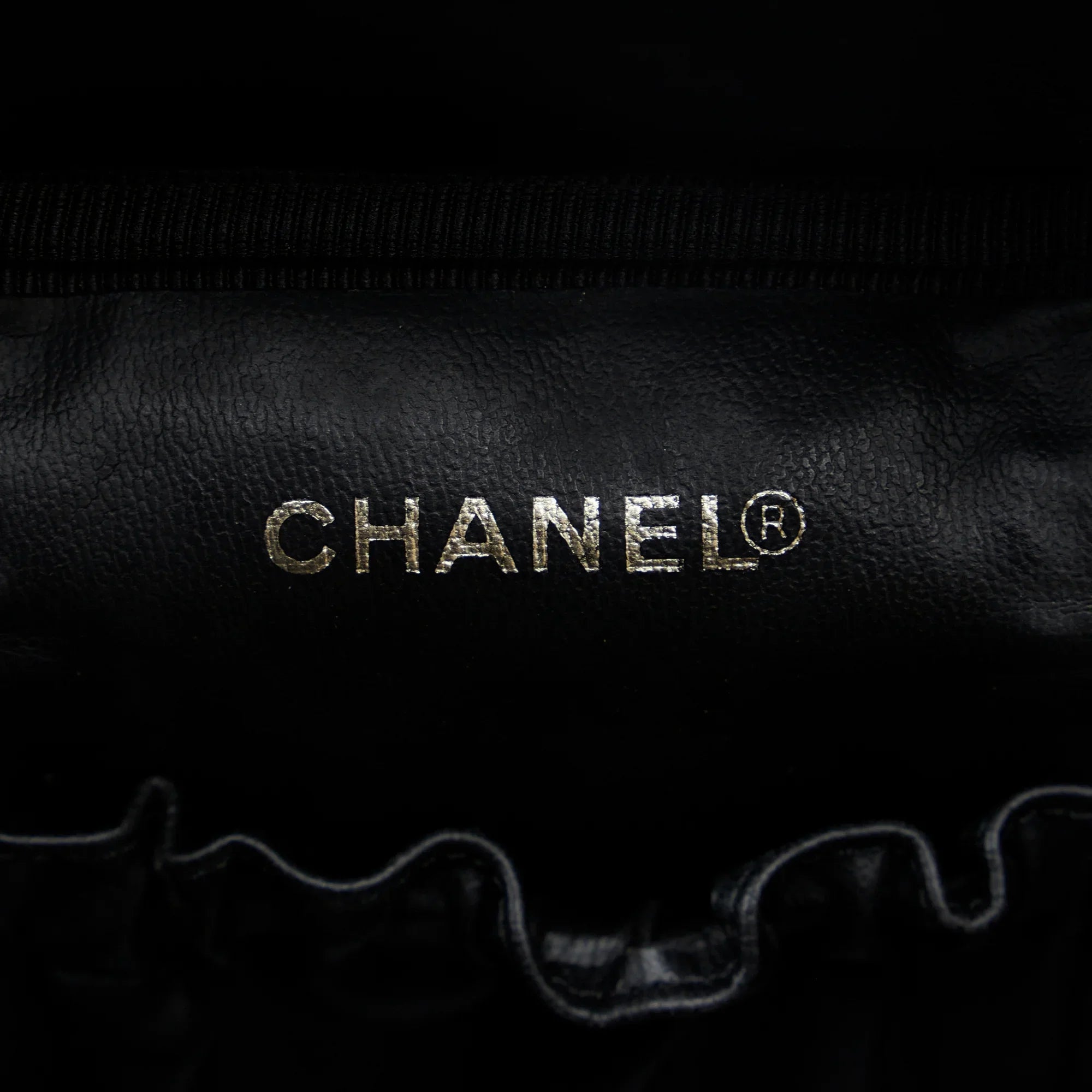 Pre-Owned Authenticated Chanel  Caviar Vanity Bag Leather Black Unisex (Good)