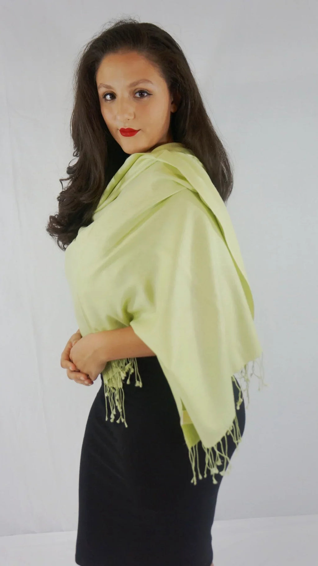 Shawl/Shawls/Scarf/Scarves/Wrap/Stole/Muffler/Cape/Ruana/Blanket/Throw/Pashmina Shawl/Cashmere Scarf/Wool/Silk (Honey Dew Green Regular Shawl)