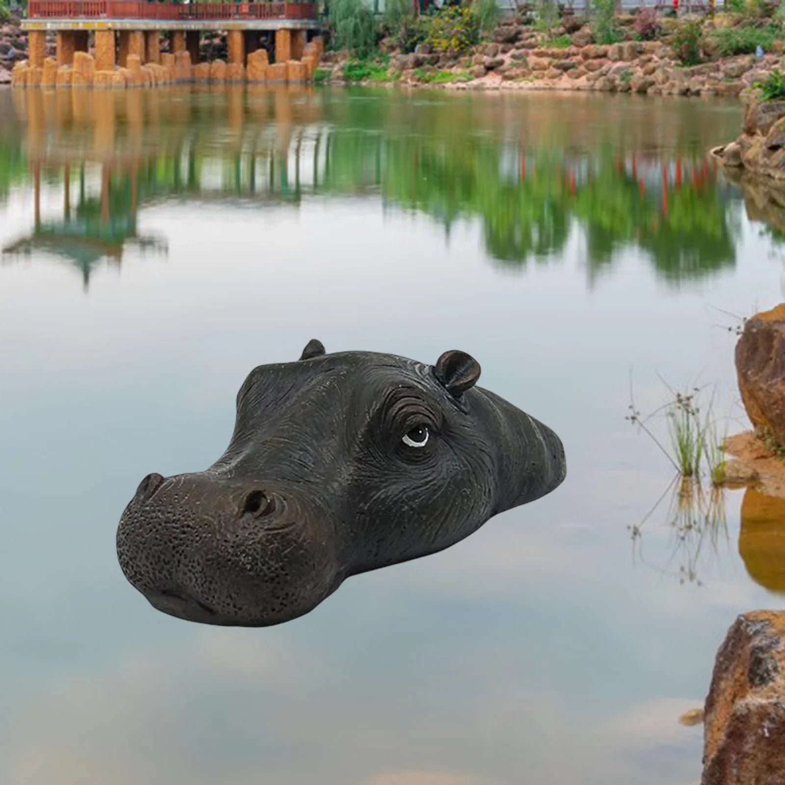 Novelty Floating Hippo Head Ornaments Realistic Animals Statue for Swimming Pool Mouth Closed