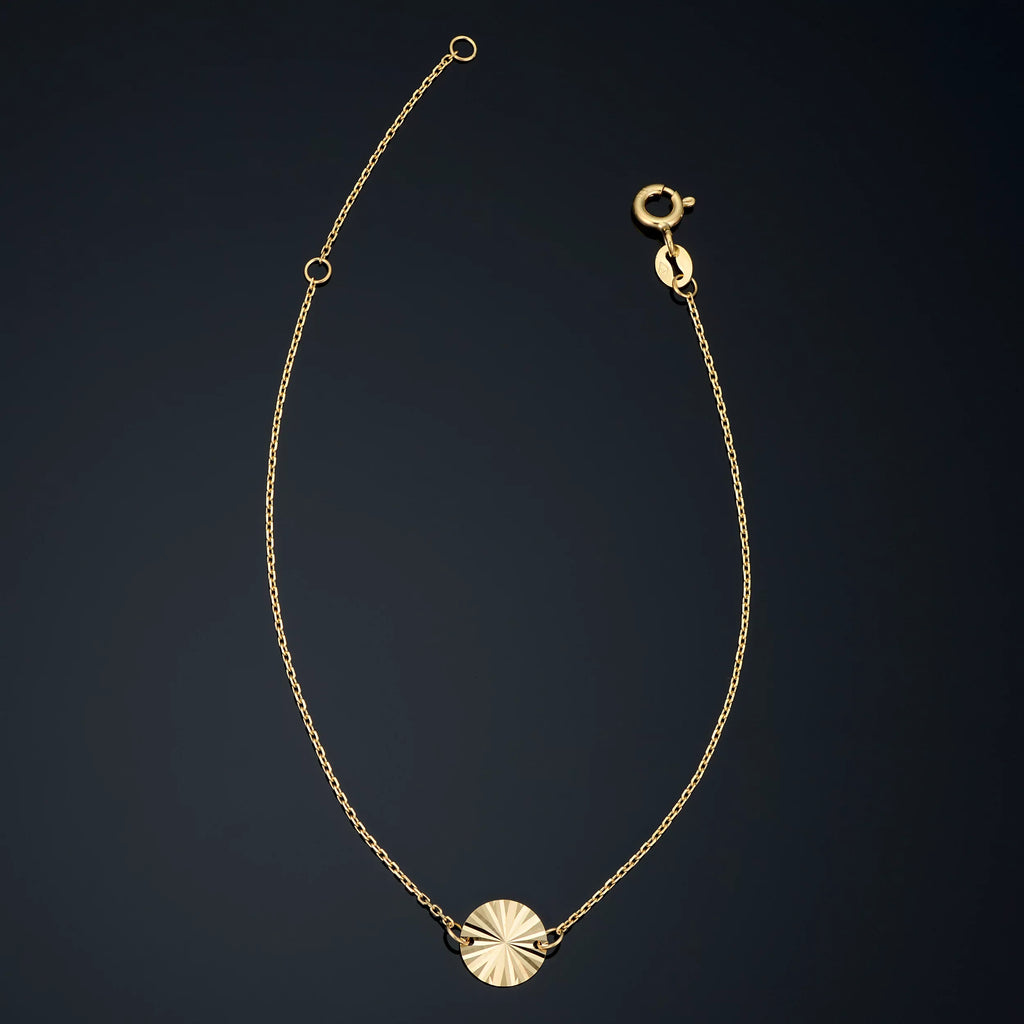 14k Yellow Gold 8 mm Diamond-cut Disc Adjustable Length Bracelet (adjusts to 6.5 or 7.5 inch)