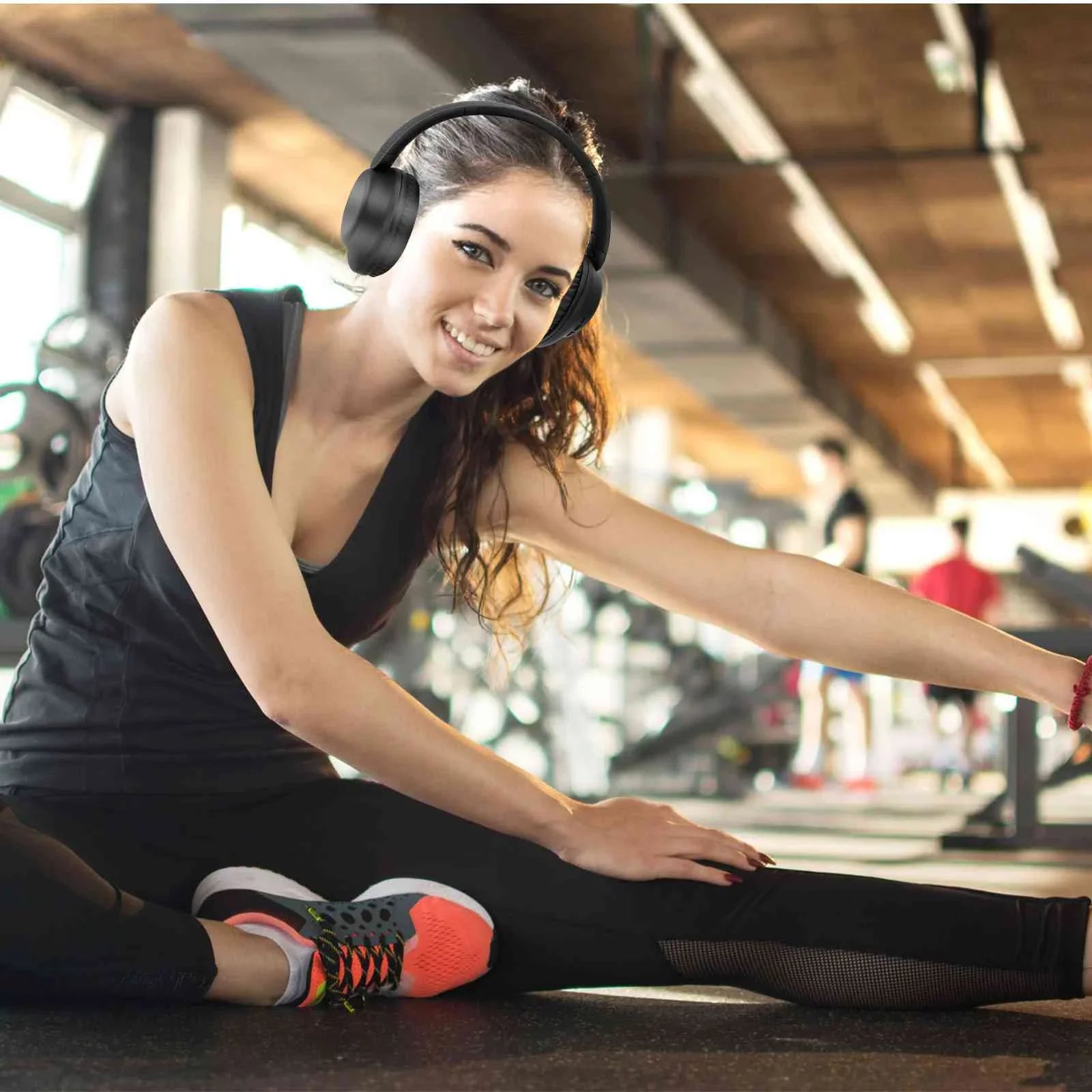 UrbanX Perfect Comfort 955  Overhead Wireless Bluetooth Headphones For  Desire 12s Noise-Cancelling, with – Black