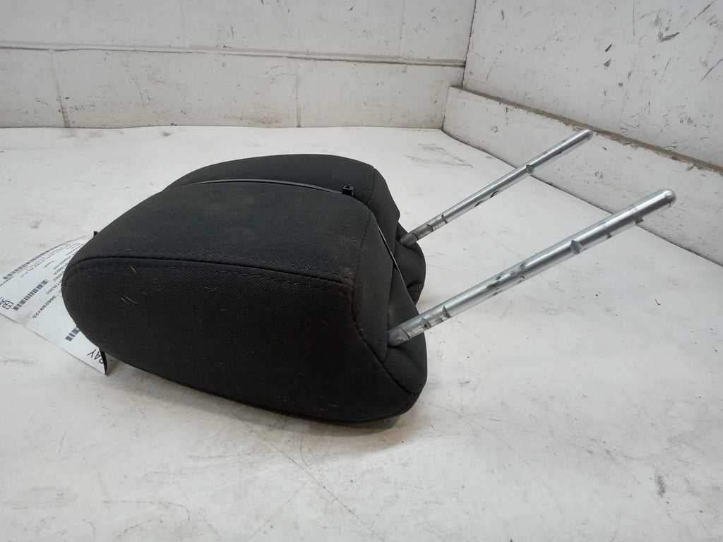 Pre-Owned 12 Jeep Wrangler Cloth Headrest Left Or Right  (Good)