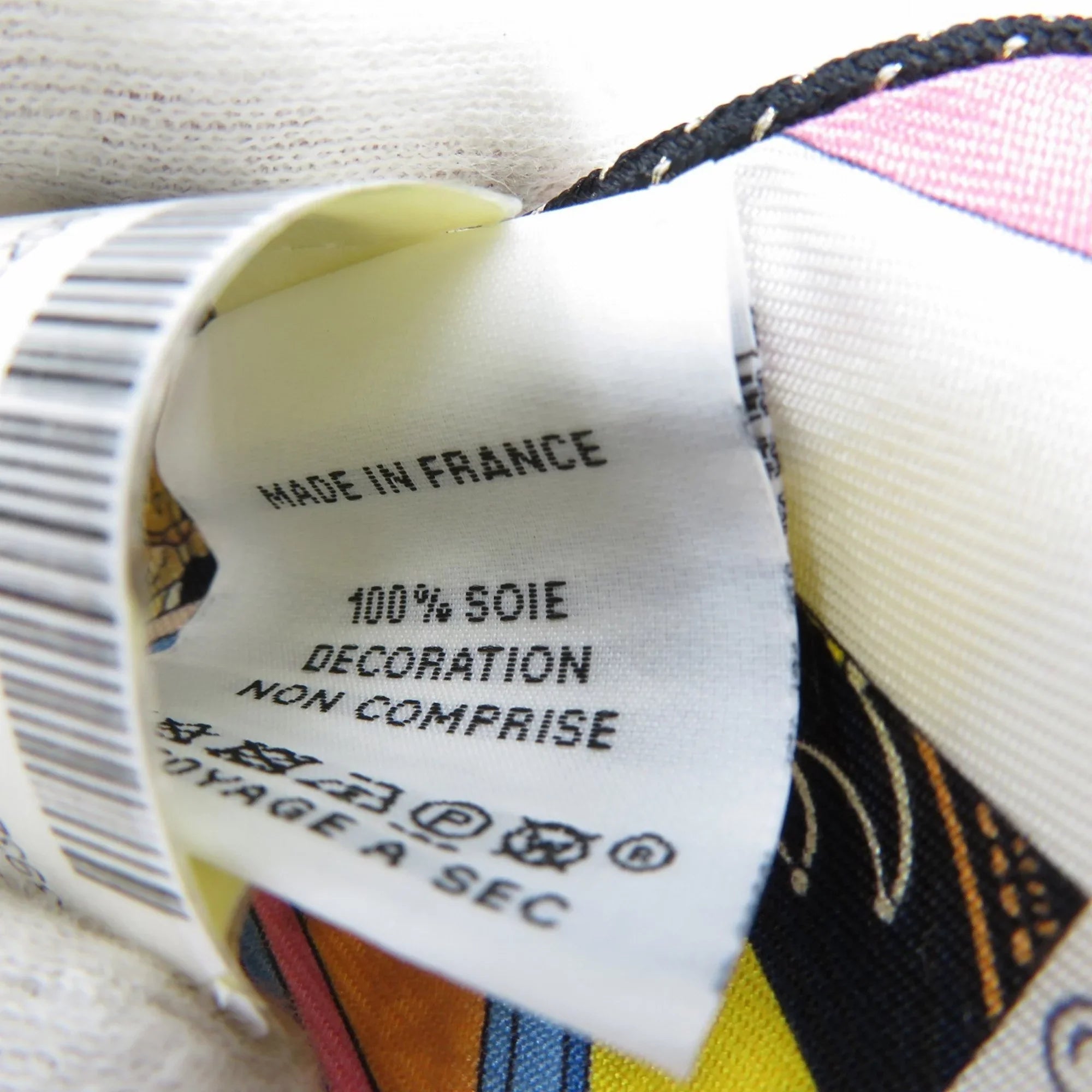 Pre-Owned Hermes Twilly Pocket Side Stitch Silk Pink Blue Black (Like New)