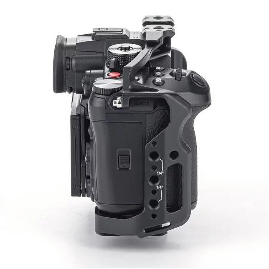 Full Camera Cage for Panasonic Lumix GH6, Black