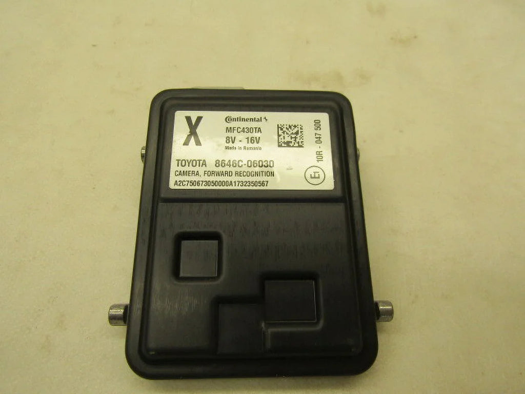 Pre-Owned 2018 2019 Toyota Camry Radar Unit Lane Departure Warning Camera   (Good)