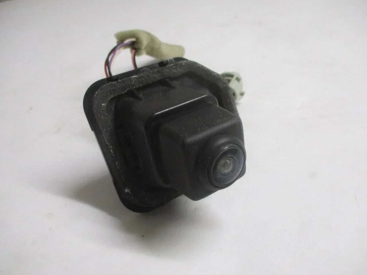 Pre-Owned Nissan Rogue Back Up Rear View Camera   (Good)