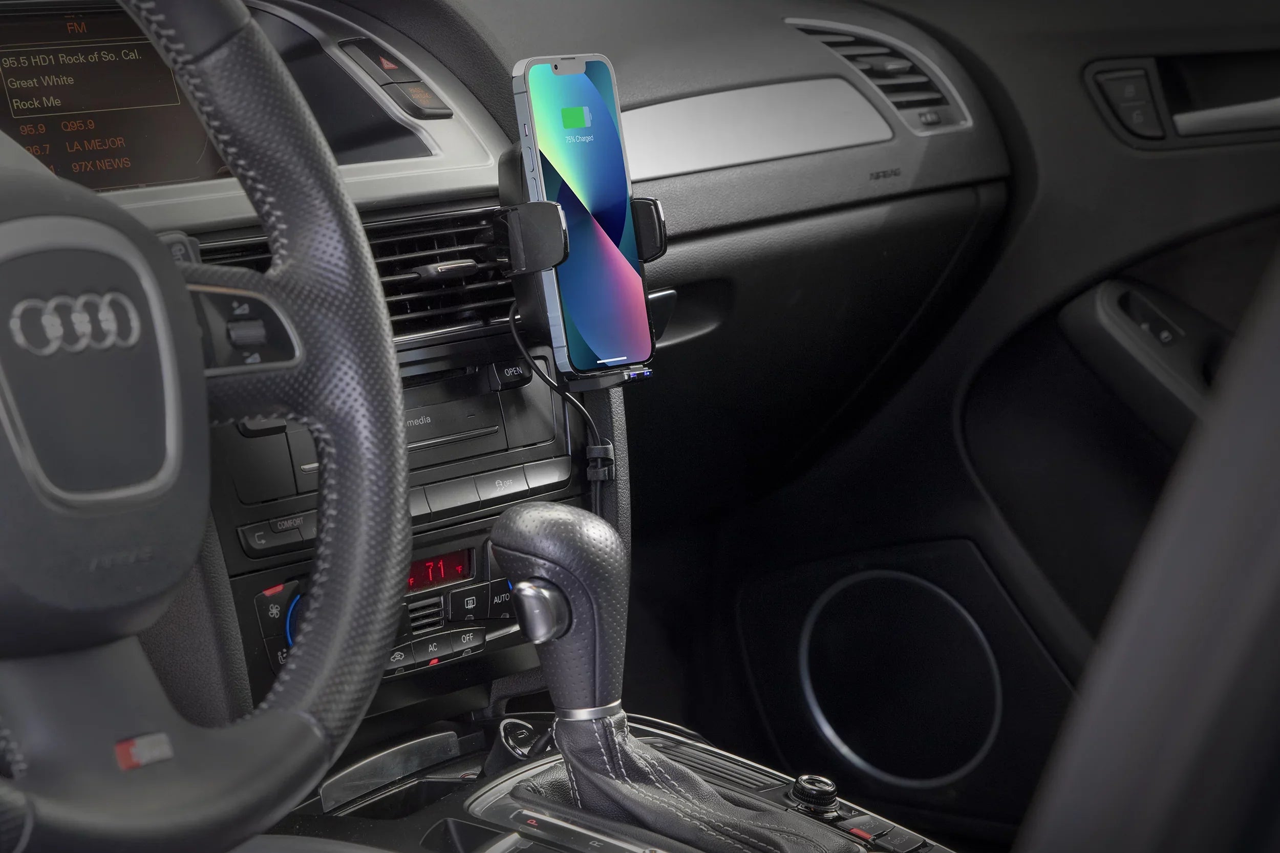 Scosche UQ3WDV- Qi-enabled Wireless Charging Universal Phone Mount w/ Stick Grip Black