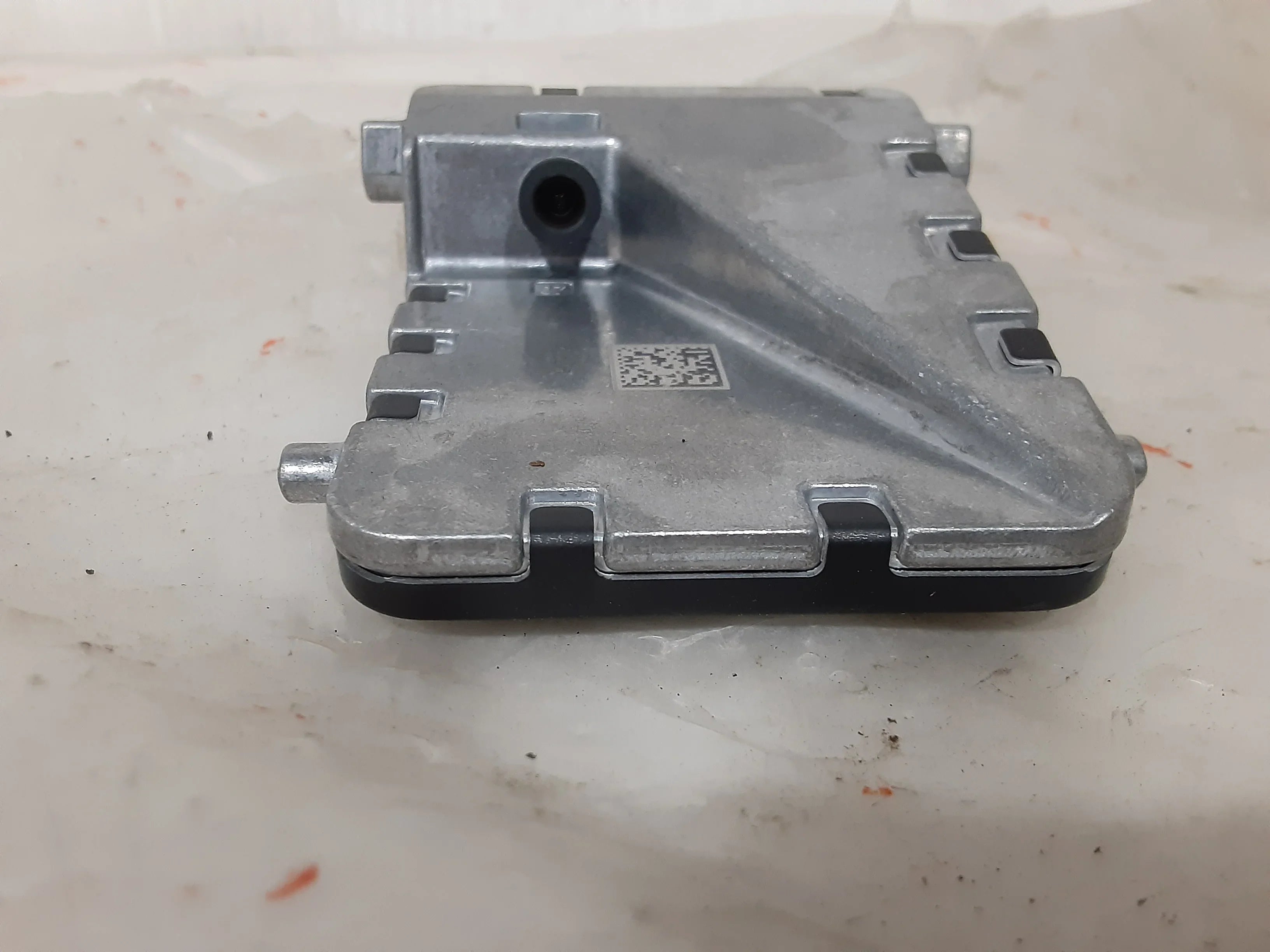Pre-Owned 18-19 Toyota Camry Windshield Front View lane Departure Camera 8646C-06010  (Good)