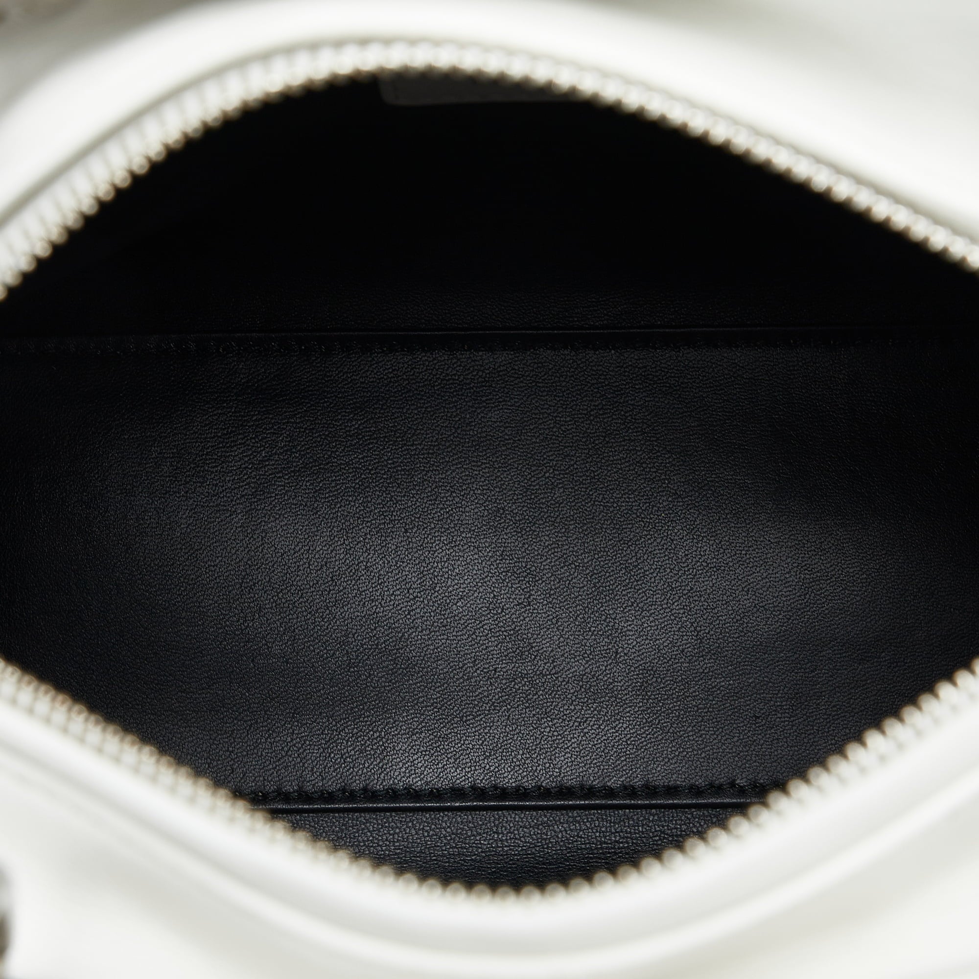 Pre-Owned Authenticated Medium Lambskin Paradise Lady Dior Leather White Satchel Unisex (Good)