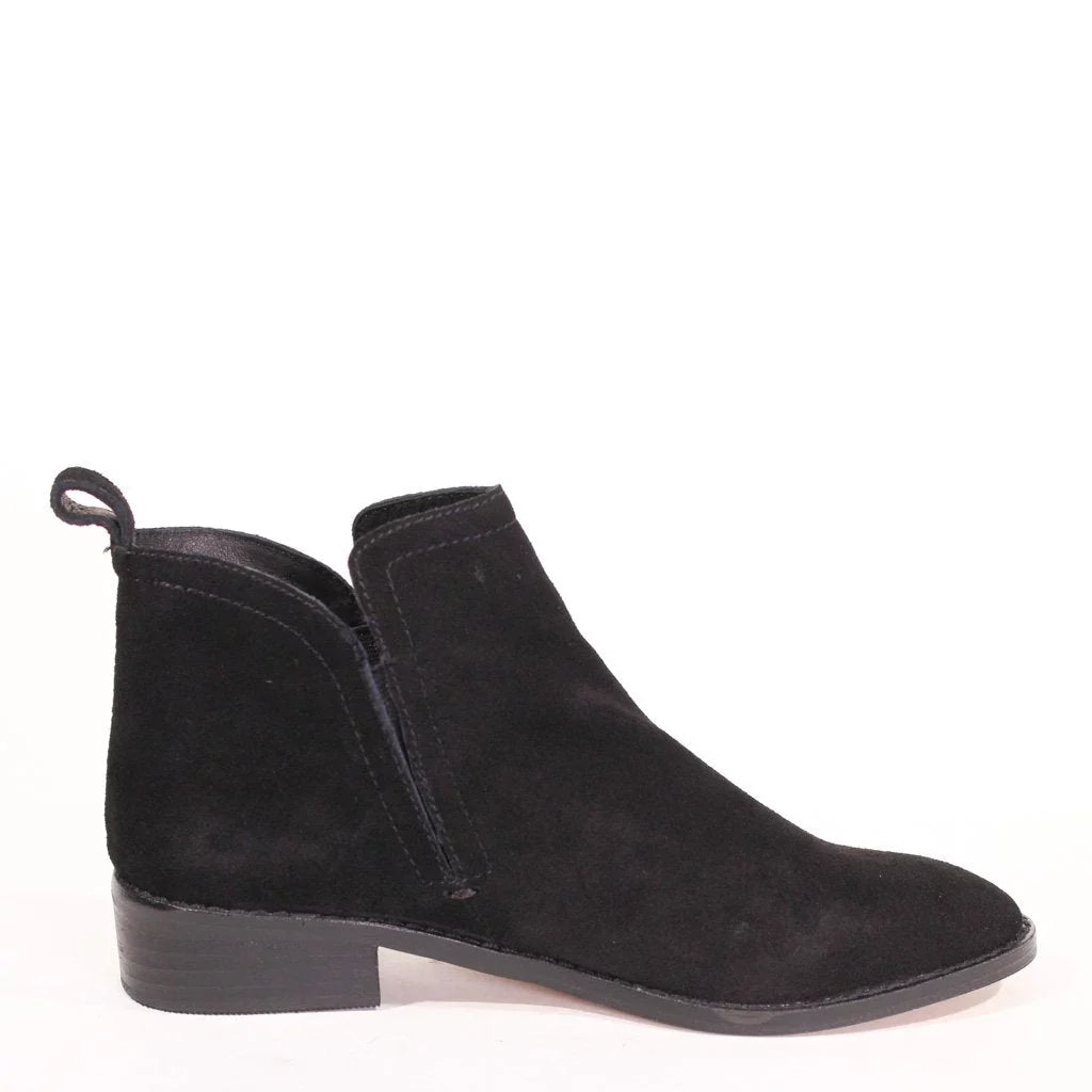 Chelsea Crew Kellyx Boots