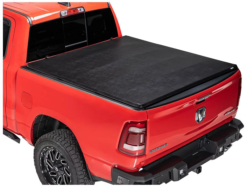 Gator by RealTruck  Soft Tri-Fold Tonneau Cover Compatible with Dodge Ram 2009-2018, 2019-2021 Classic 1500 5Ft 7In Bed-Does Not Fit Rambox