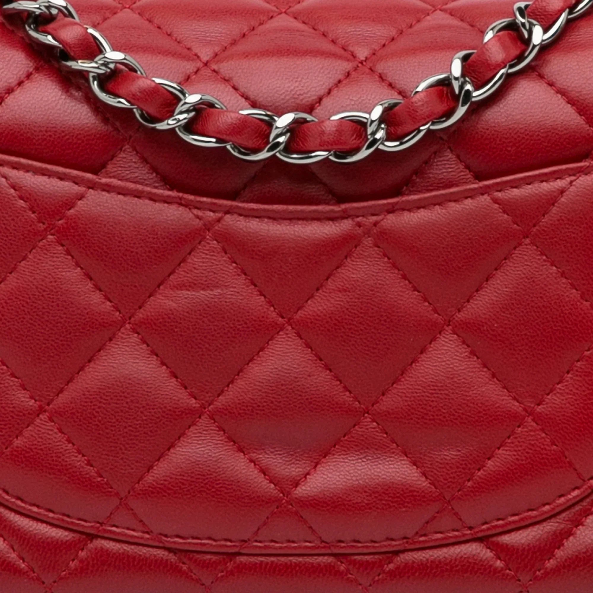 Pre-Owned Authenticated Chanel Mini Classic Lambskin Square Single Flap Leather Red Crossbody Bag Unisex (Good)
