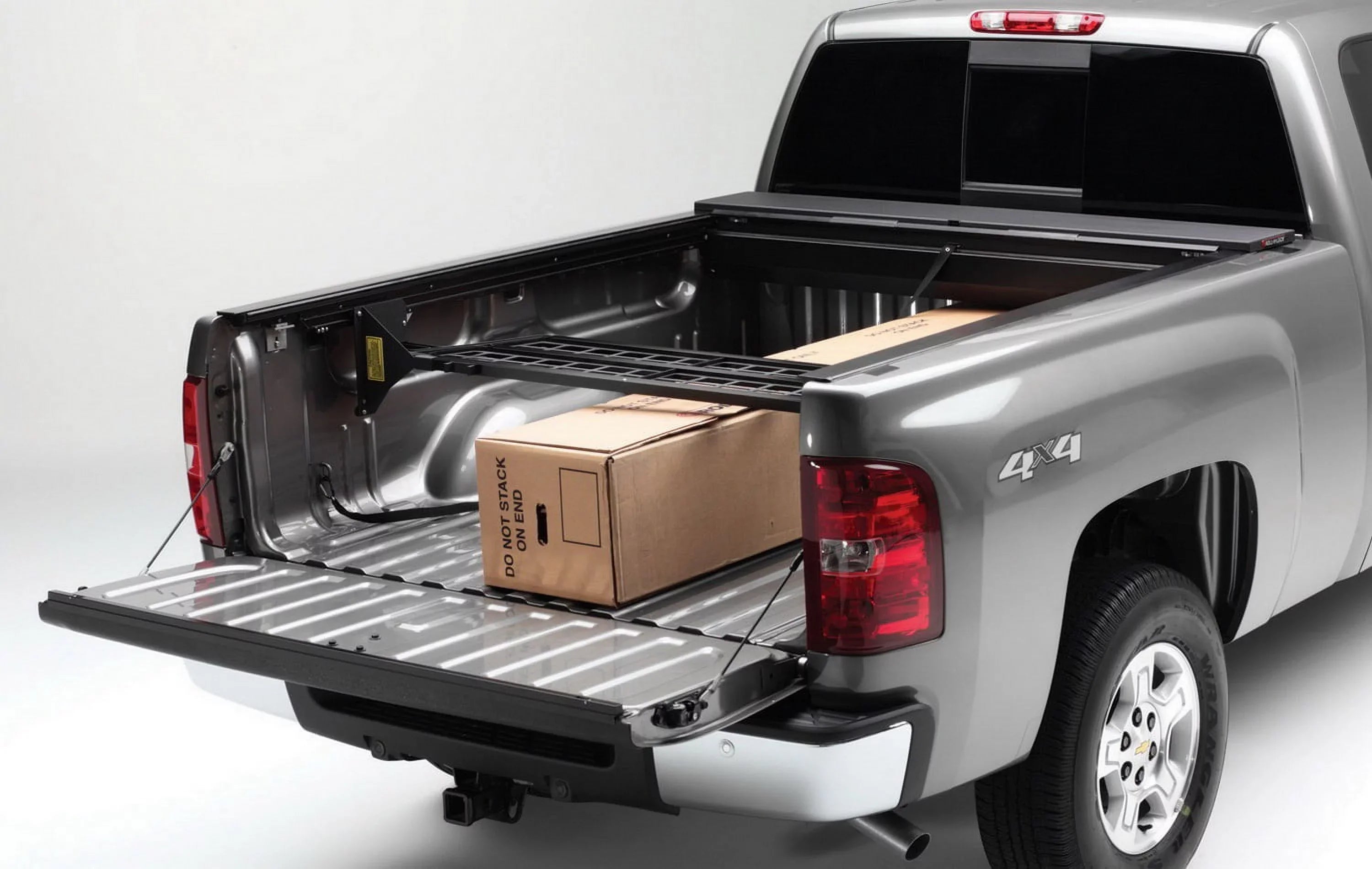 Roll-N-Lock by RealTruck CM262 Cargo Manager Rolling Truck Bed Divider; Compatible with Select 2015-2022 Chevrolet Colorado, 2015-2022  Canyon