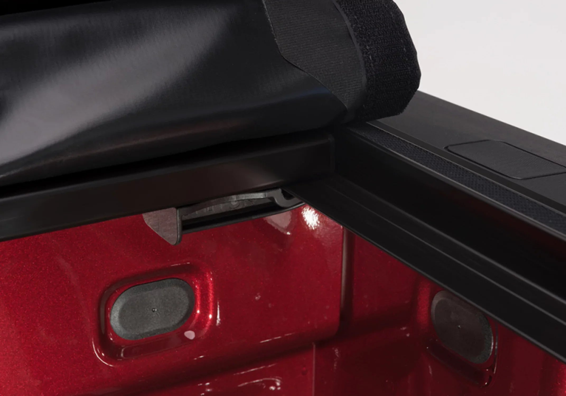 Truxedo Pro X15 Soft Roll Up Truck Bed Tonneau Cover | 1439801 | Compatible with 2004-2012 Chevy/ Colorado/Canyon 5' 1" Bed (61.1")