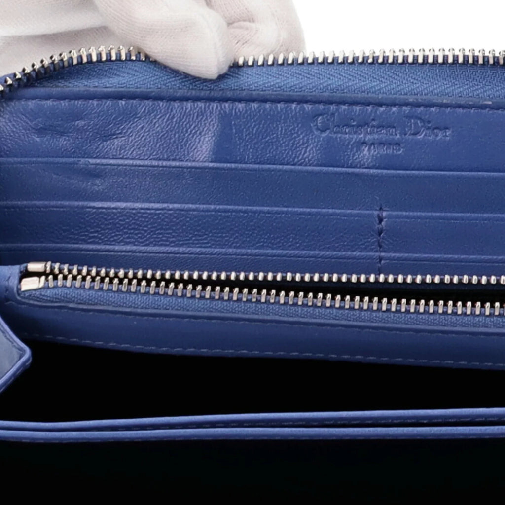 Pre-Owned Christian Dior Voyageur lady long wallet lambskin ladies (Good)