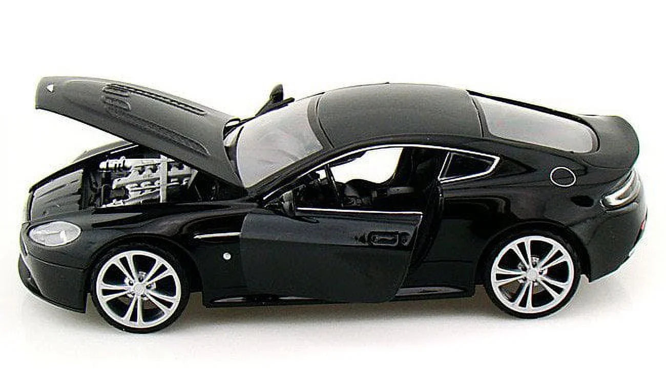 Aston Martin V12 Vantage Pearl White 1/24 Diecast Car Model by Motormax