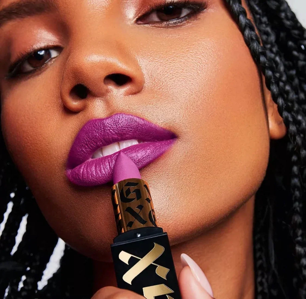 by Gwen Stefani High Performance Matte Lipstick - 80's Me - Bright Plum