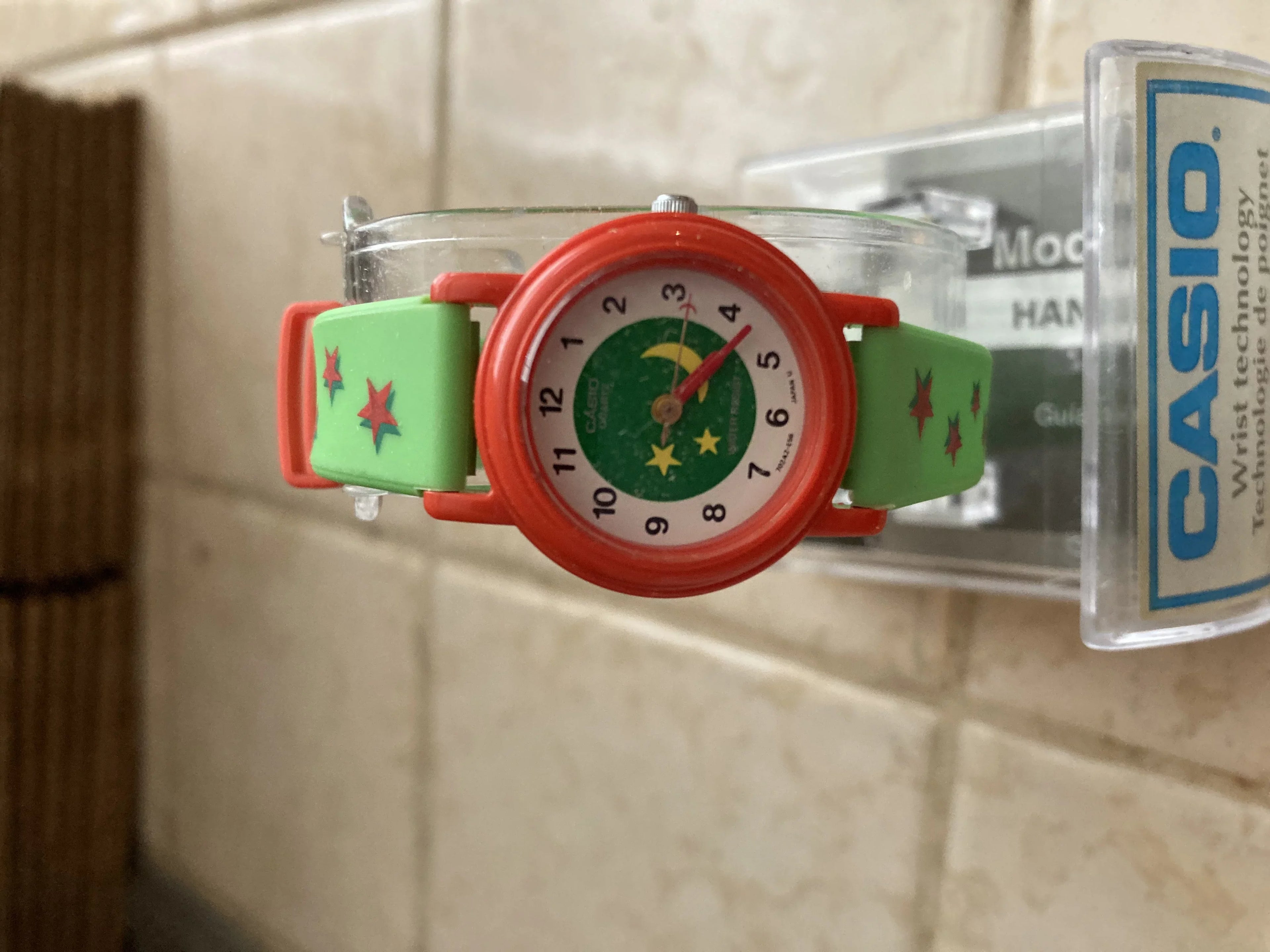 Rare Green Casio Kids Analog Watch Moon and Stars -136A-3B