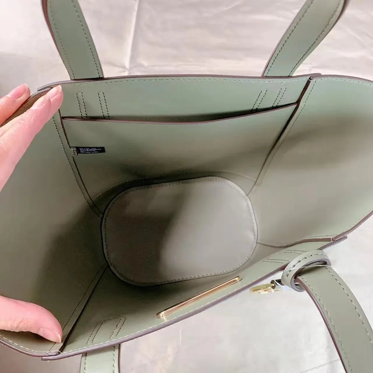 Michael Kors 35F1Gpat1S Portia Small Tote Bags In Army Green