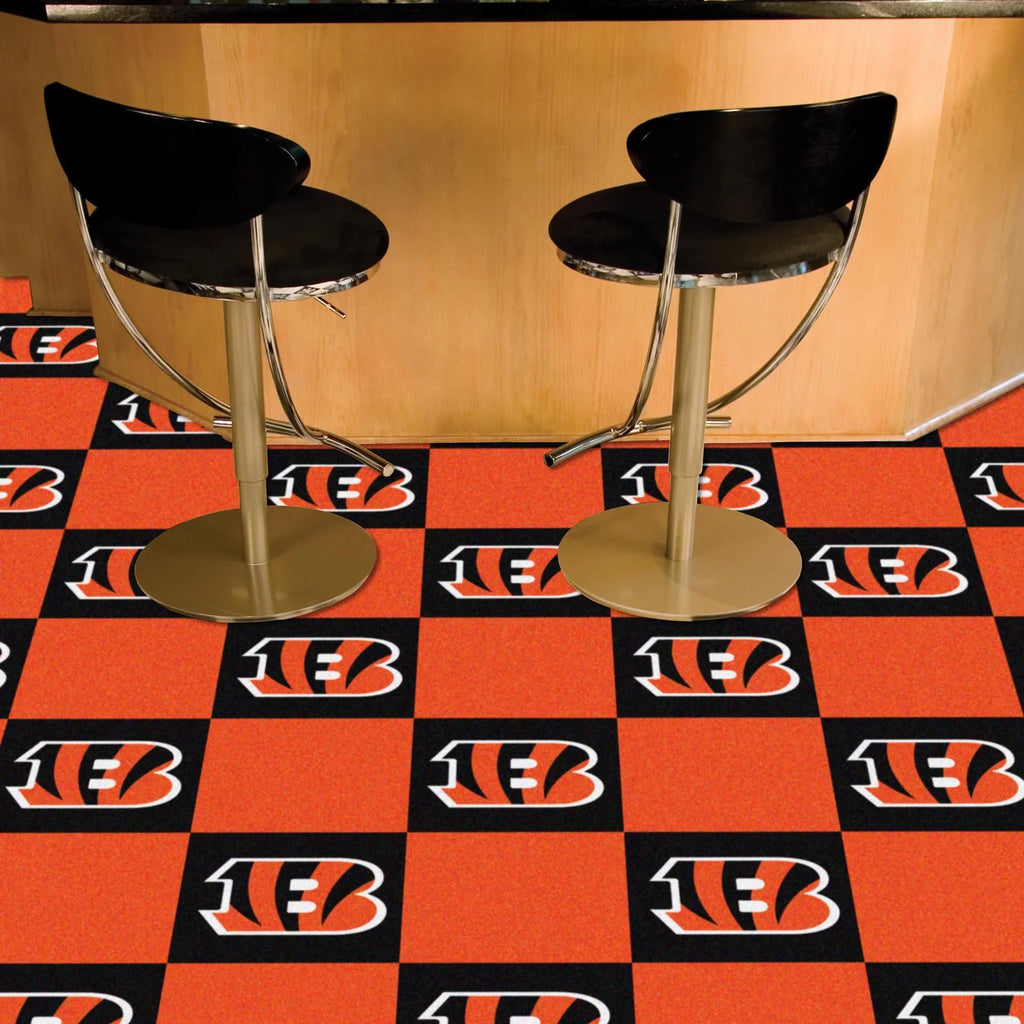 '- Cincinnati Bengals 18"x18" Carpet Tiles