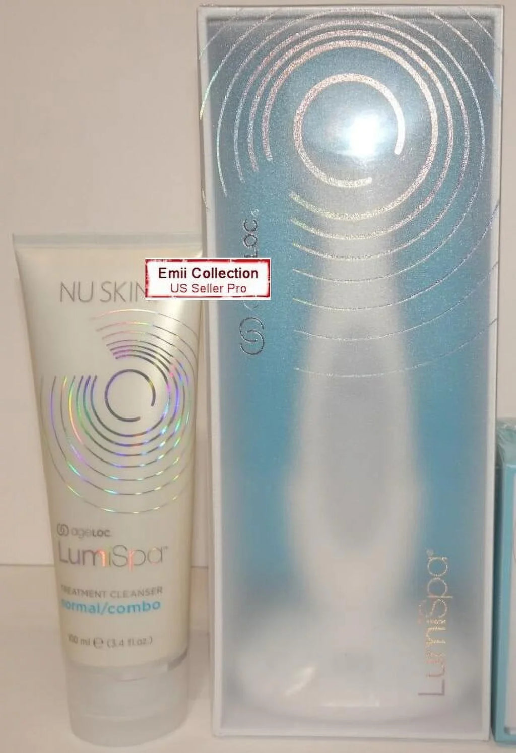 Nu Skin Nuskin ageLOC LumiSpa Lumi Spa  Kit with Normal/Combo Cleanser