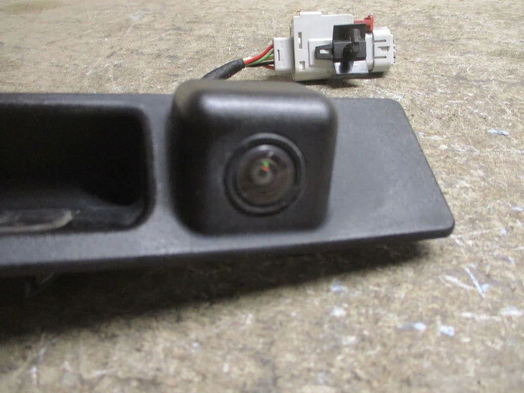 Pre-Owned 18 19 20 21 Chevrolet Equinox Back Up Rear View Camera   (Good)
